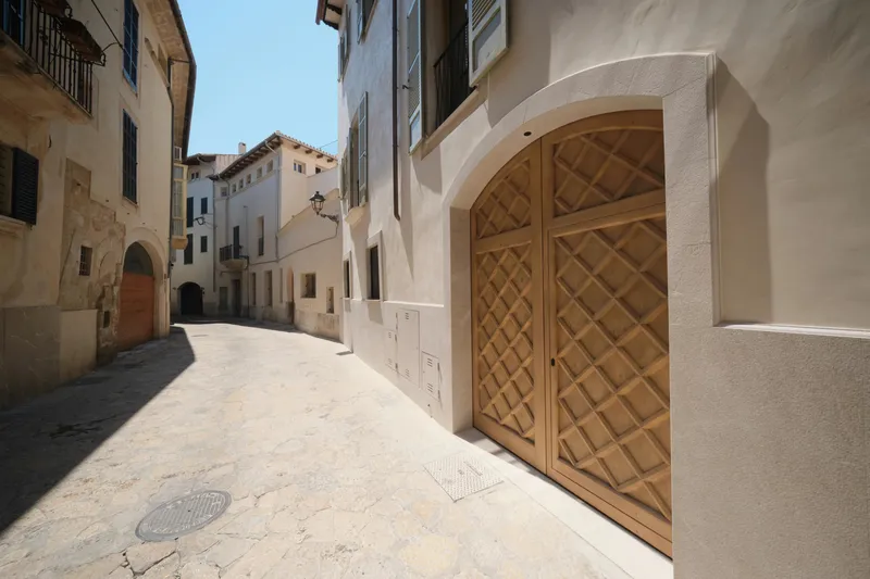 Mansion for Sale in Palma de Mallorca — photo 1