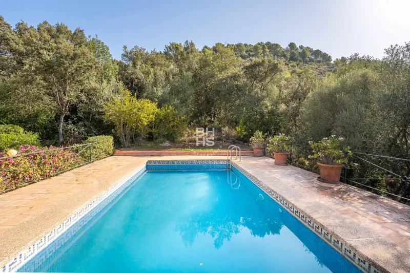 Rustic Finca for sale in Puigpunyent — photo 2