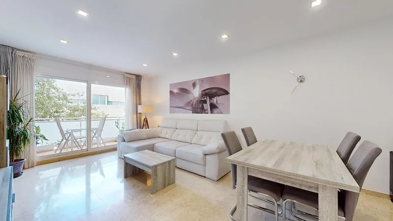 Reformed flat with parking and storage room in Son Rullán, Palma — photo 12