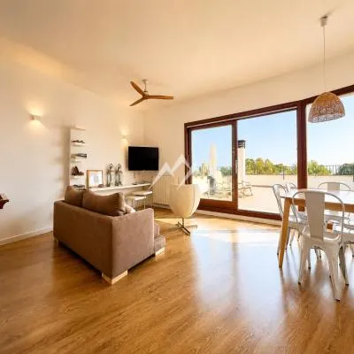 Apartment with sea views and pool in Cala Major — photo 2