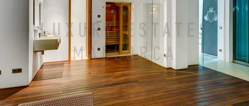 Modern villa in Camp de Mar with sea access and vacation rental license — photo 9