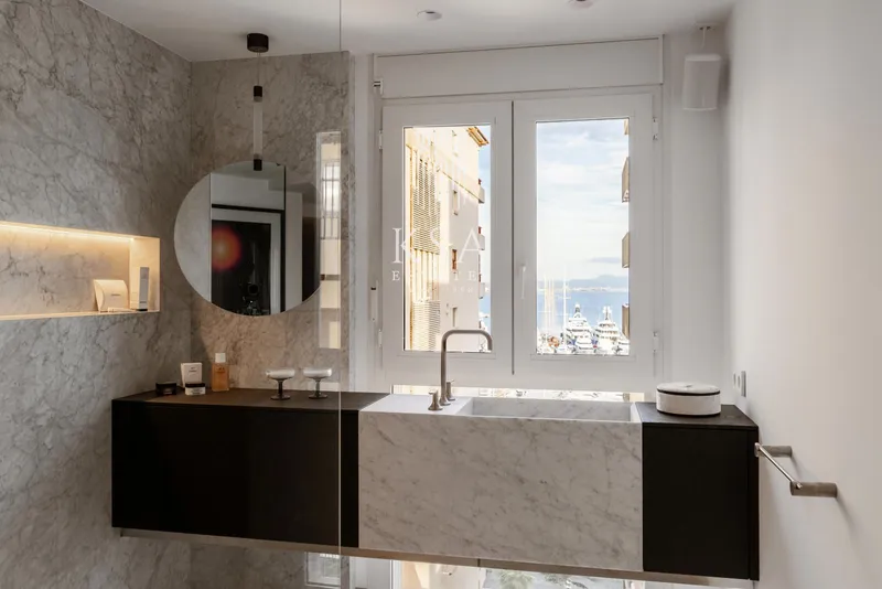 Penthouse — photo 9