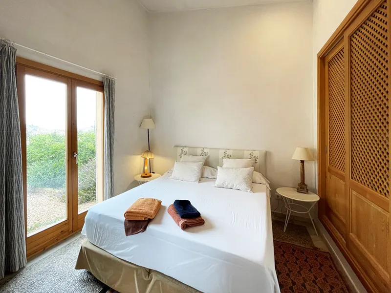 Country house in Montuiri with holiday licence, 5 bedrooms, 5 bathrooms, pool, garden — photo 12