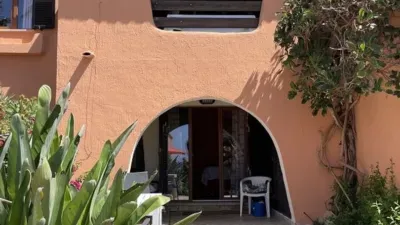 Terraced house on Carrer de Chopin — photo 5