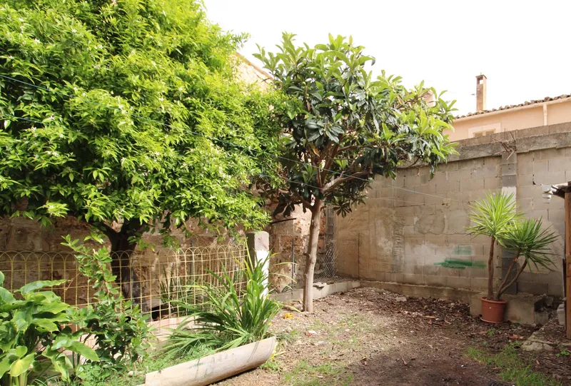 Ref. 2436C – Andratx – Typical Mallorcan village house with large patio — photo 4