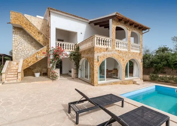 Detached house in Cala Santanyí, Santanyí — photo 1