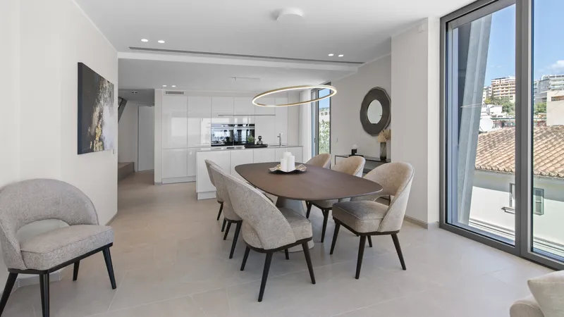 Spectacular duplex penthouse on the Paseo Maritimo with fantastic sea views — photo 4