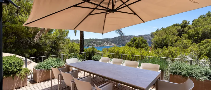 Mediterranean villa in Camp de Mar with pool and sea views — photo 10