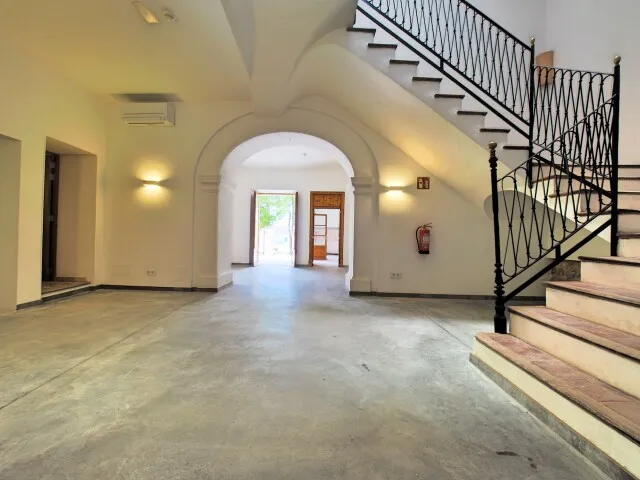 Boutique hotel recently renovated with valid operating license for sale in Sineu, Mallorca — photo 7