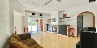 Real estate picture 0 Ref. No. 82437 — photo 8