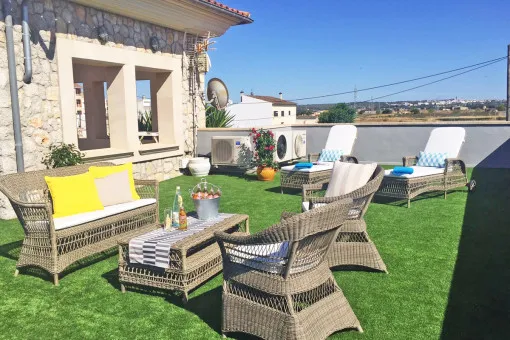 Sa Pobla, beautiful urban chalet on the outskirts of Sa Pobla with high-quality materials and pool — photo 3