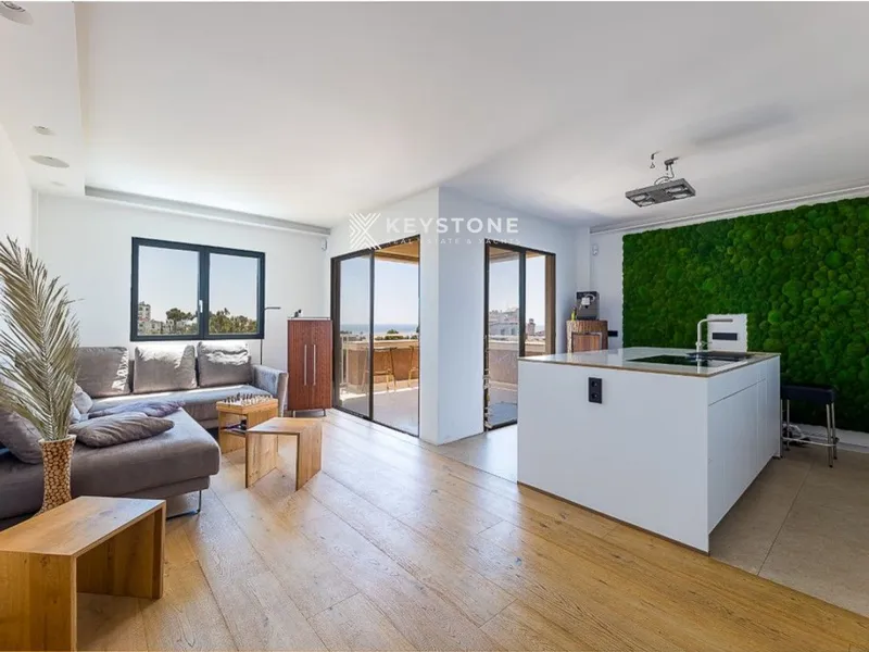 Apartment — photo 1
