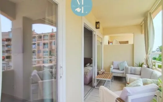 Modern renovierte Wohnung mit Meerblick in P... — photo 3