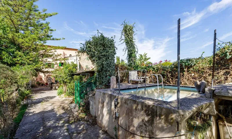 Majorcan house in Soller for renovation — photo 2