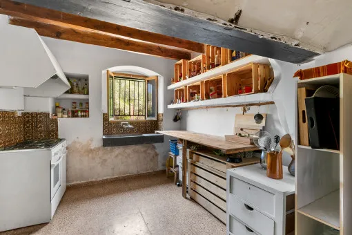Porreres, authentic Mallorcan mansion with many possibilities — photo 8