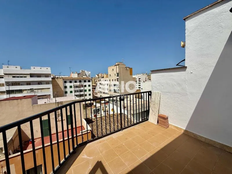 Rental penthouse in Pere Garau. Renovated penthouse next to the avenues of Palma — photo 1
