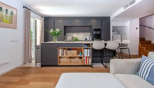 House / Chalet in Santa Ponsa — photo 1