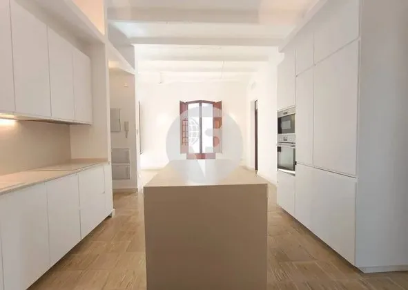 Flat / apartment in Calle de Pablo Iglesias, Arxiduc, Palma de Mallorca — photo 1