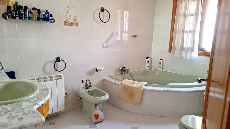 Space, Privacy and Sea Views in One of the Best Areas of Southern Mallorca — photo 11