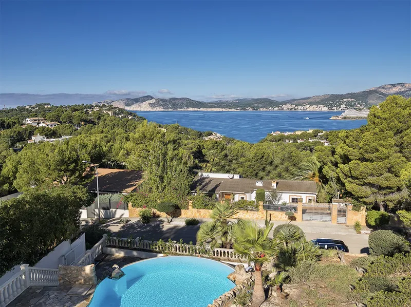5 bedroom villa with sea views in Santa Ponsa More — photo 4
