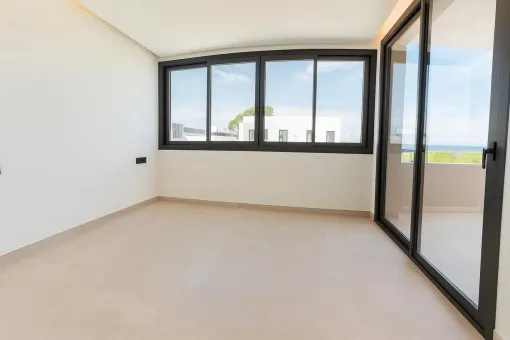 Son Gual, modern new-build villa with infinity pool and spacious terraces in Son Gual — photo 11