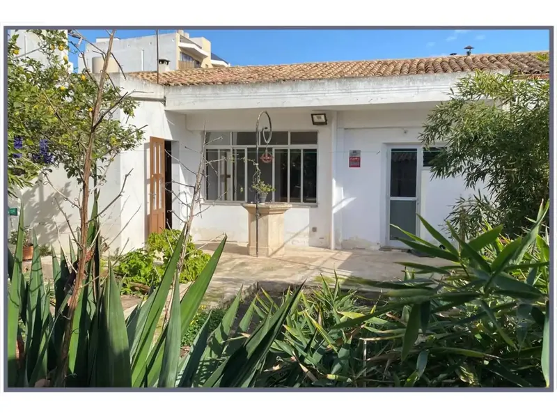 ¡Descubre tu nuevo hogar en la exclusiva zona residencial de Cristo Rey de Inca con un increíble potencial. Destaca por su agradable zona ex — photo 4