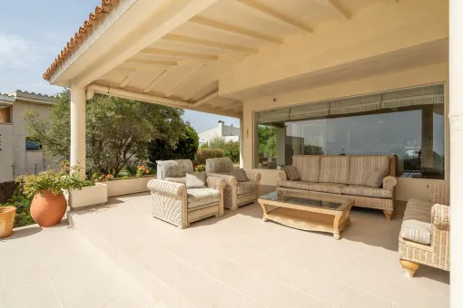 Puerto Alcudia, luxury property with impressive panoramic sea views on the Alcanada golf course, overlooking the bay of Alcudia — photo 4