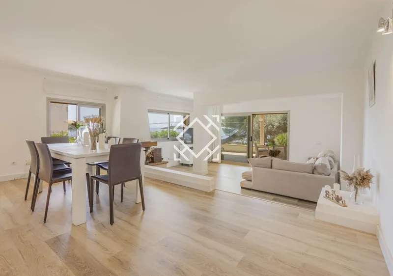 Seafront ground floor apartment for sale in Alcanada-Alcudia, Mallorca — photo 10