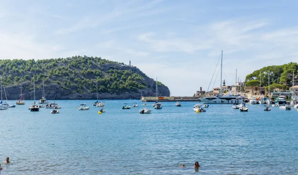 Mediterranean style flat with fantastic views over the harbor of Puerto de Soller — photo 11
