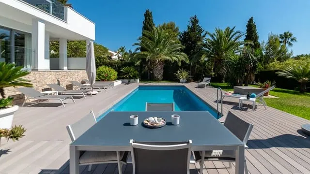 Villa for sale in Santa Ponsa, Calvià, Mallorca — photo 1