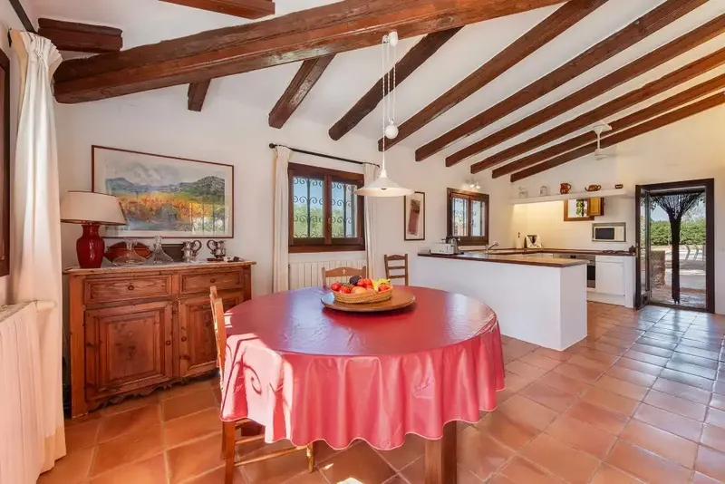 Unique estate for sale in Santanyí, a short distance from the Cala Mondragó Natural Park, in a quiet and private setting. — photo 8