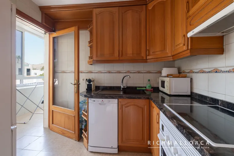 Apartment by the Sea with Terrace and Views in Port d’Alcúdia — photo 10