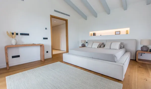 Rustic country house with contemporary design and Mediterranean flair in Capdella — photo 6