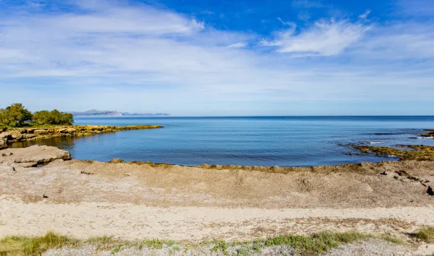 Building plot on the seafront in Cala Tono, Colonia Sant Pere — photo 6