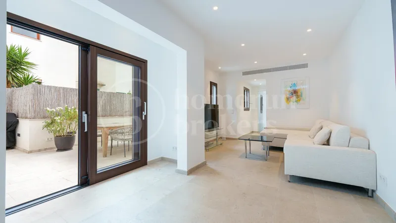 Casa Blanca – Modern and Renovated Townhouse in Son Armadams, Palma de Mallorca — photo 12
