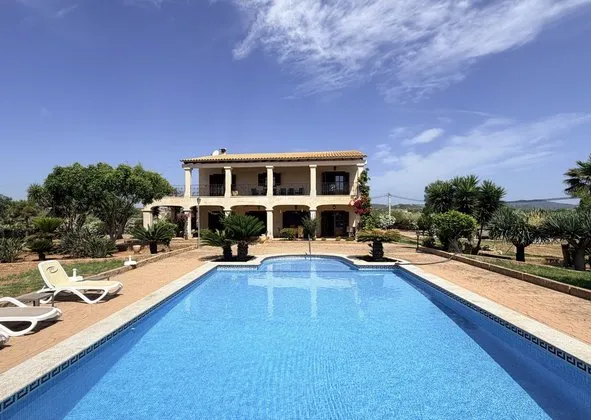 Estate in Porto Cristo, Manacor — photo 1