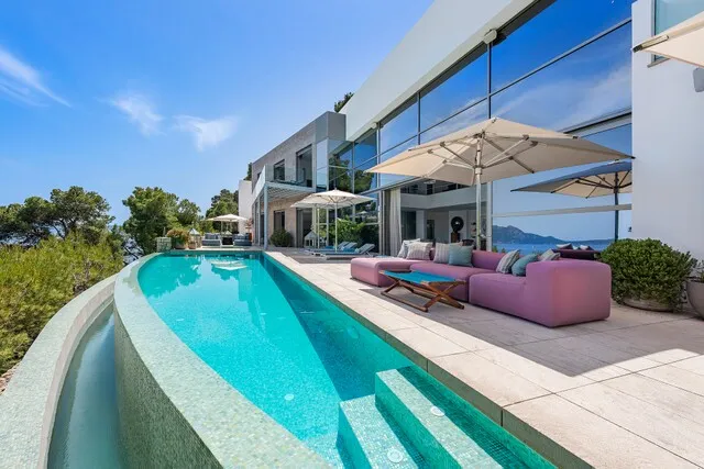 Exceptional villa with access to the sea for sale in Formentor, North Mallorca — photo 9