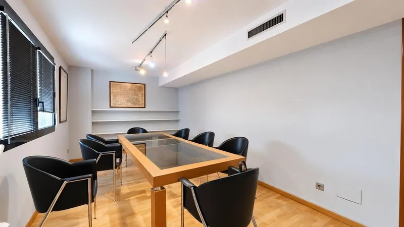 Office in Palma de Mallorca, Province of Balearic Islands — photo 9