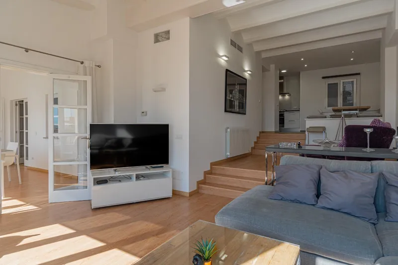 Elegant apartment with views — photo 5