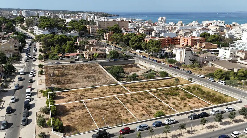 Buildable plot in Playa de Palma – 4,000 m² with license in process — photo 6