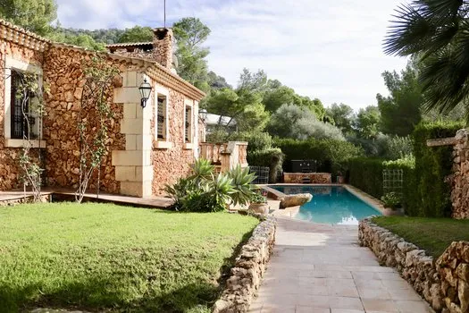 Villa with rental license — photo 1