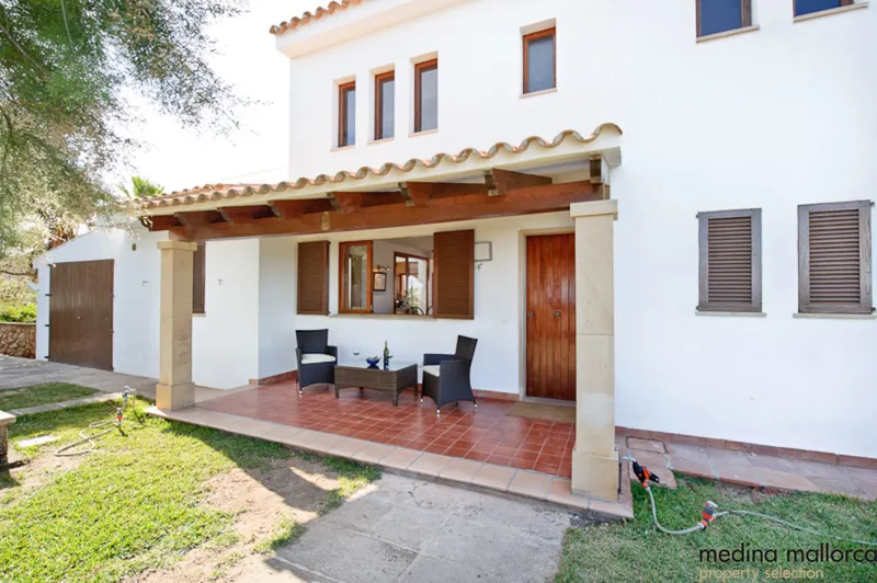 Villa on the front line in Portocolom — photo 4