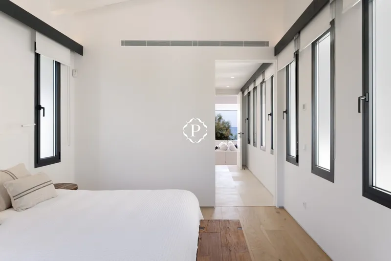 Villa for sale in Port Verd luxury design in breath-taking location — photo 11