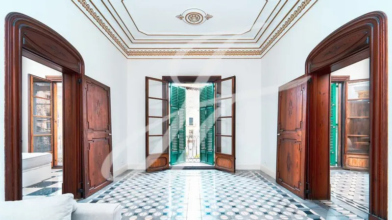 Flat / apartment for sale in Plaza Rei Joan Carles I — photo 1