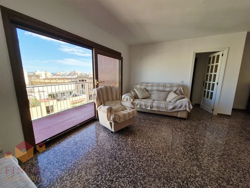 4-bedroom apartment with parking and views of Plaza de Toros Palma – NOT AVAILABLE — photo 2