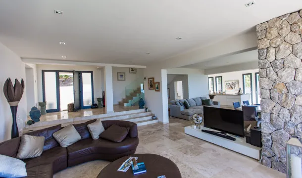 Renovated villa with spectacular views in Costa d'en Blanes — photo 12