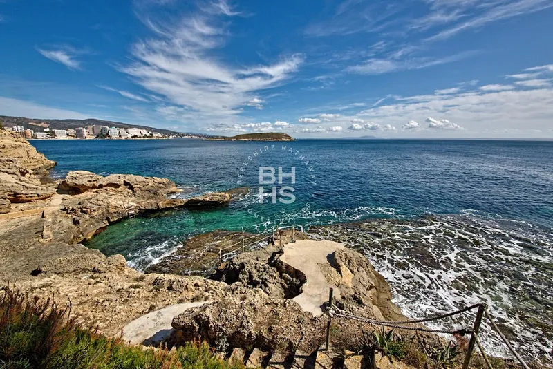 Villa for sale in Cala Vinyes — photo 2
