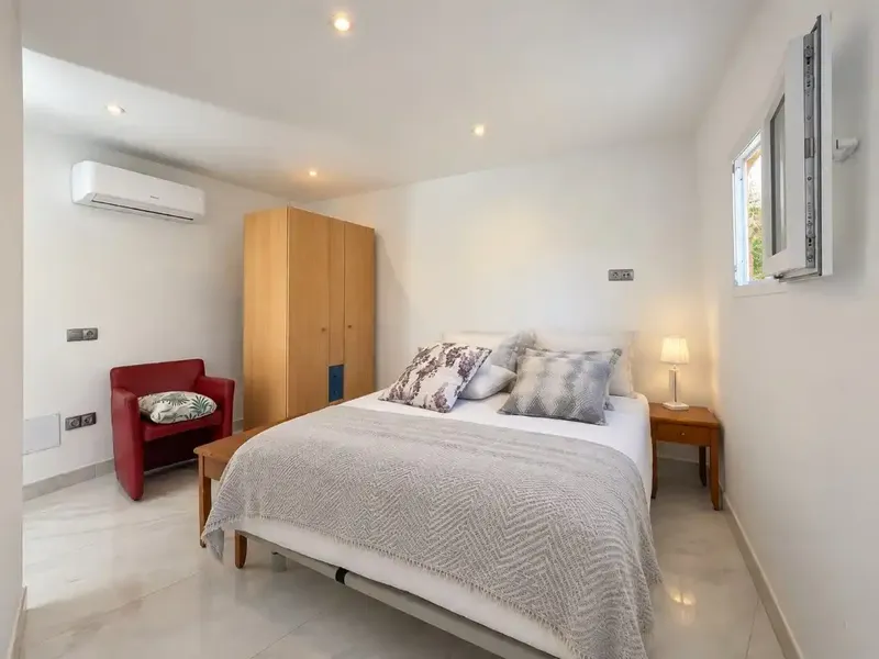 Este atractivo apartamento se encuentra en Palma, a pocos minutos a pie de Porto Pi y cerca de tiendas, restaurantes y todos los servicios n — photo 7