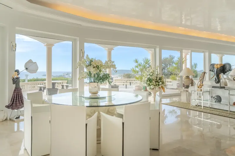 Casa rústica con piscina en alquiler en Costa d'en Blanes — photo 11