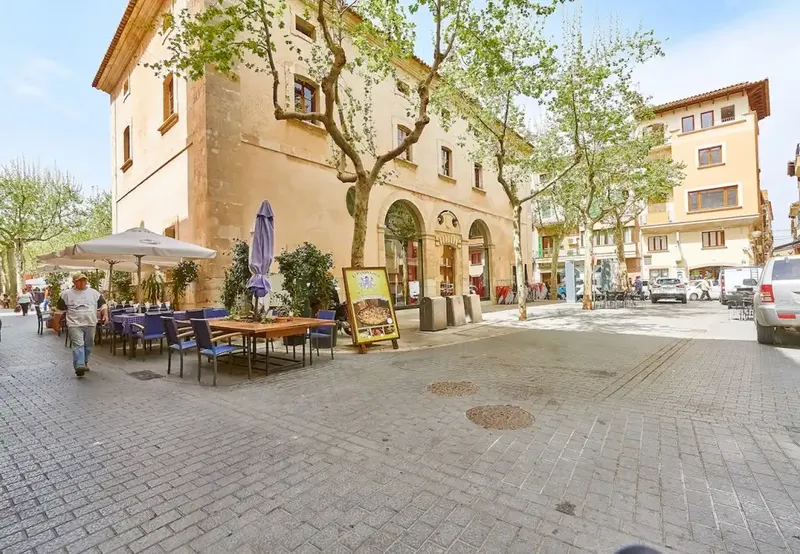 Charming completely renovated three-story house in the center of Sa Pobla — photo 10